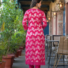 Pink Cotton Premium And Elegant Kurta Sets For Women