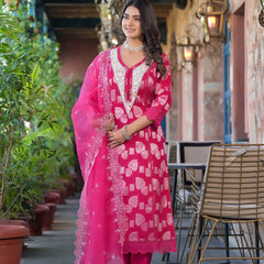 Pink Cotton Premium And Elegant Kurta Sets For Women