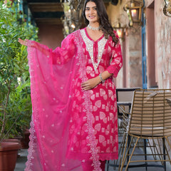 Pink Cotton Premium And Elegant Kurta Sets For Women