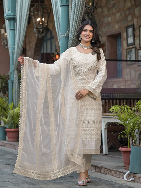 Off White Cotton Premium And Elegant Kurta Sets For Women