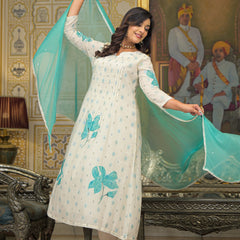 Sea Green Cotton Premium And Elegant Kurta Sets For Women