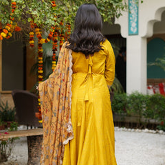 Yellow silk chanderi Premium And Elegant Kurta Sets For Women