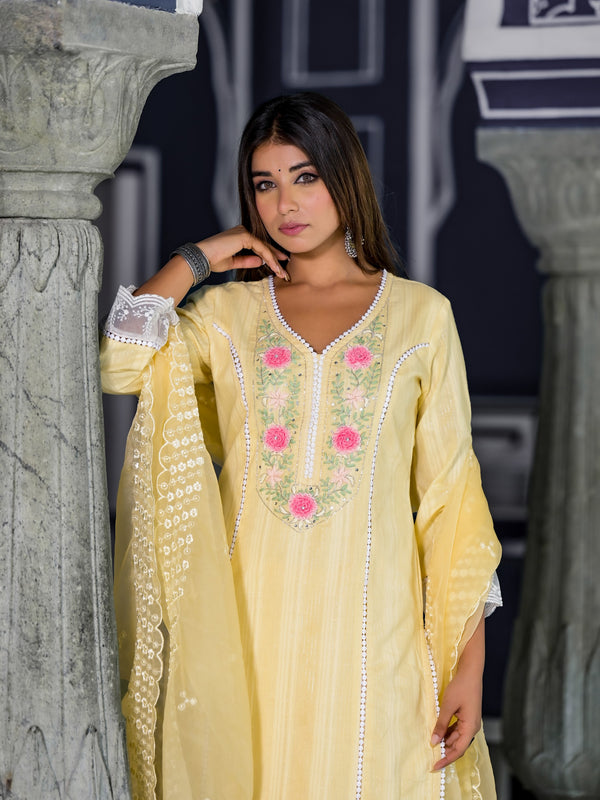 Yellow Cotton Premium And Elegant Kurta Sets For Women
