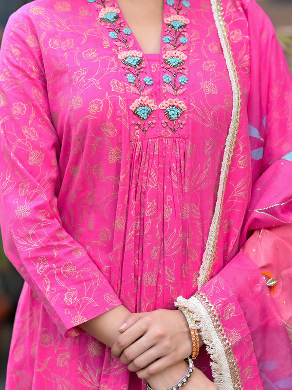 Pink Cotton Premium And Elegant Kurta Sets For Women