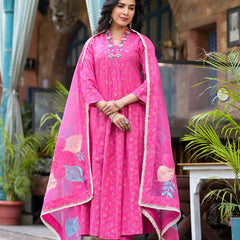 Pink Cotton Premium And Elegant Kurta Sets For Women
