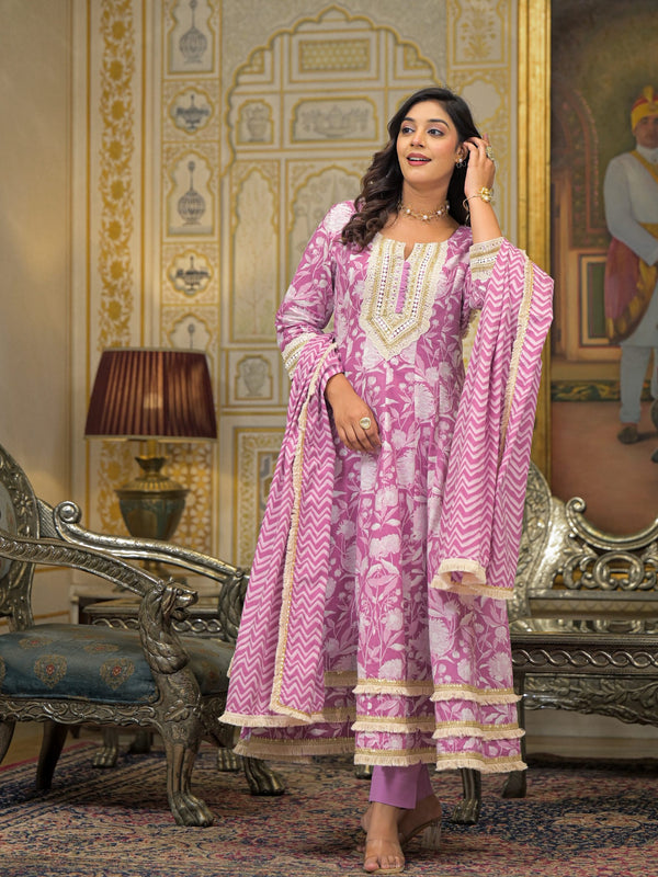 Pink Cotton Printed Kurta Set For Women