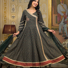 Green Cotton Printed Kurta Set For Women