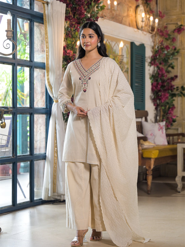 Off White Cotton Elegant Kurta Set For Women