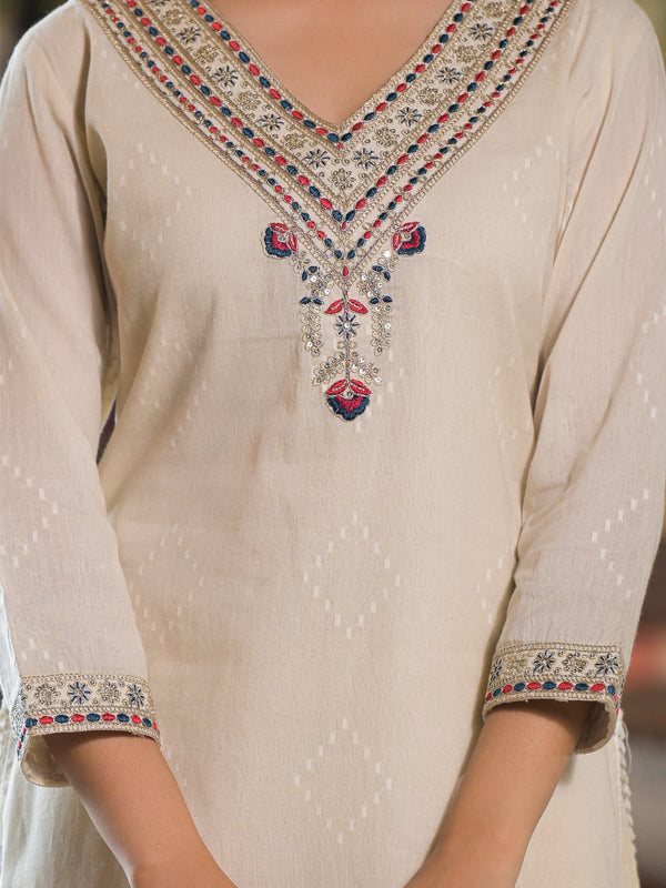 Off White Cotton Elegant Kurta Set For Women