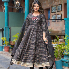 Black Cotton Premium And Elegant Kurta Sets For Women