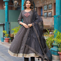 Black Cotton Premium And Elegant Kurta Sets For Women