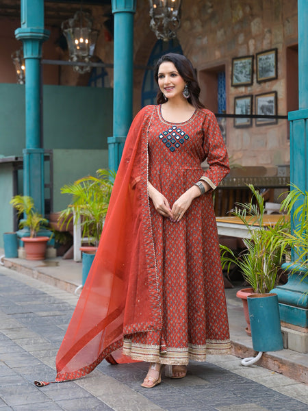 Maroon Cotton Premium And Elegant Kurta Sets For Women