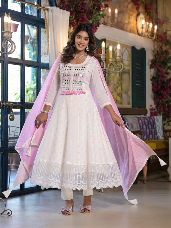 Pink Cotton Premium And Elegant Kurta Sets For Women