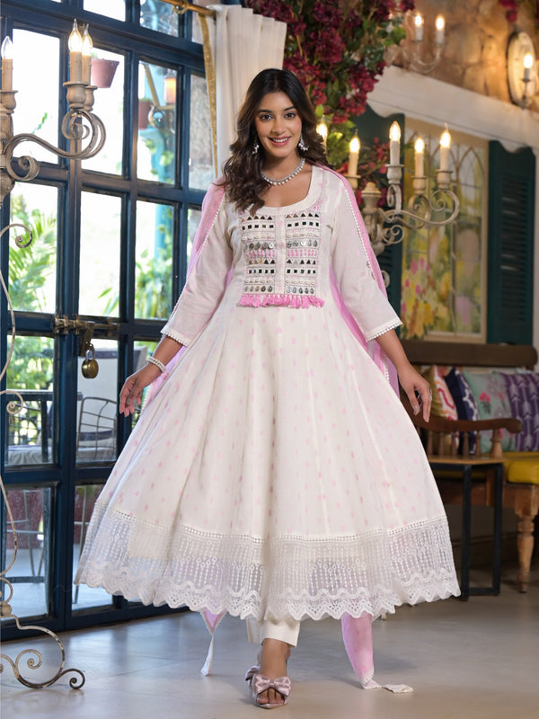 Pink Cotton Premium And Elegant Kurta Sets For Women